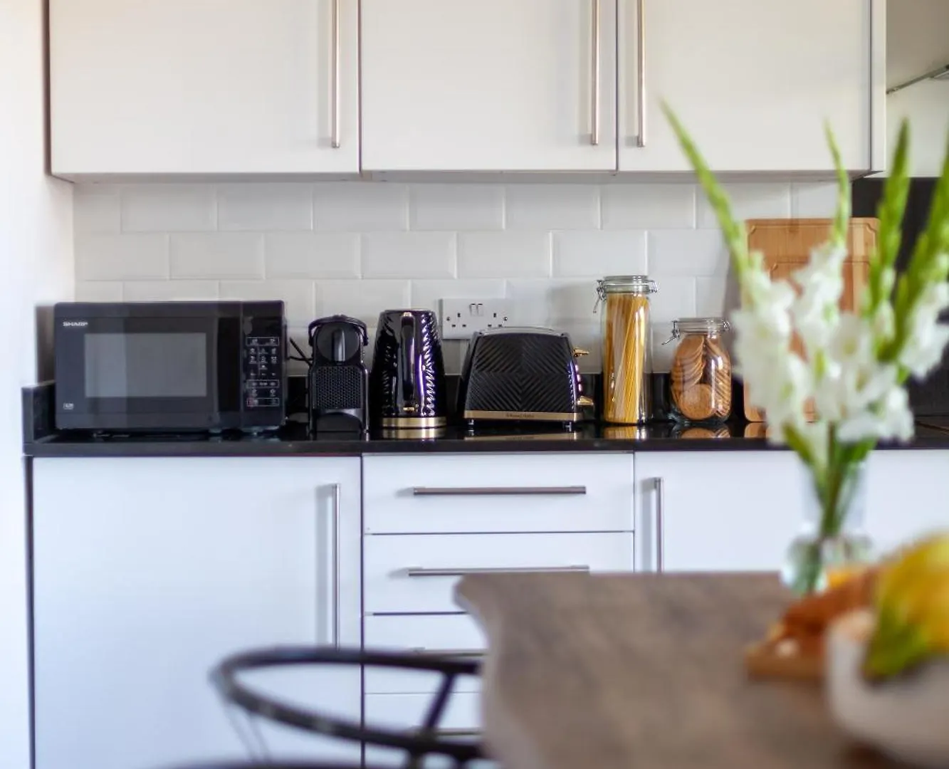 Modern 3 Bed & 3 Bathrooms Flat, Hackney Downs London 0*,