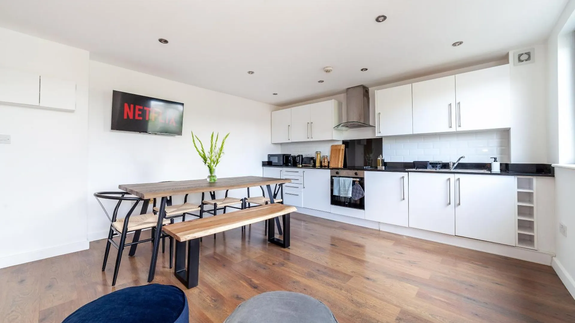 Modern 3 Bed & 3 Bathrooms Flat, Hackney Downs London 0*,  United Kingdom